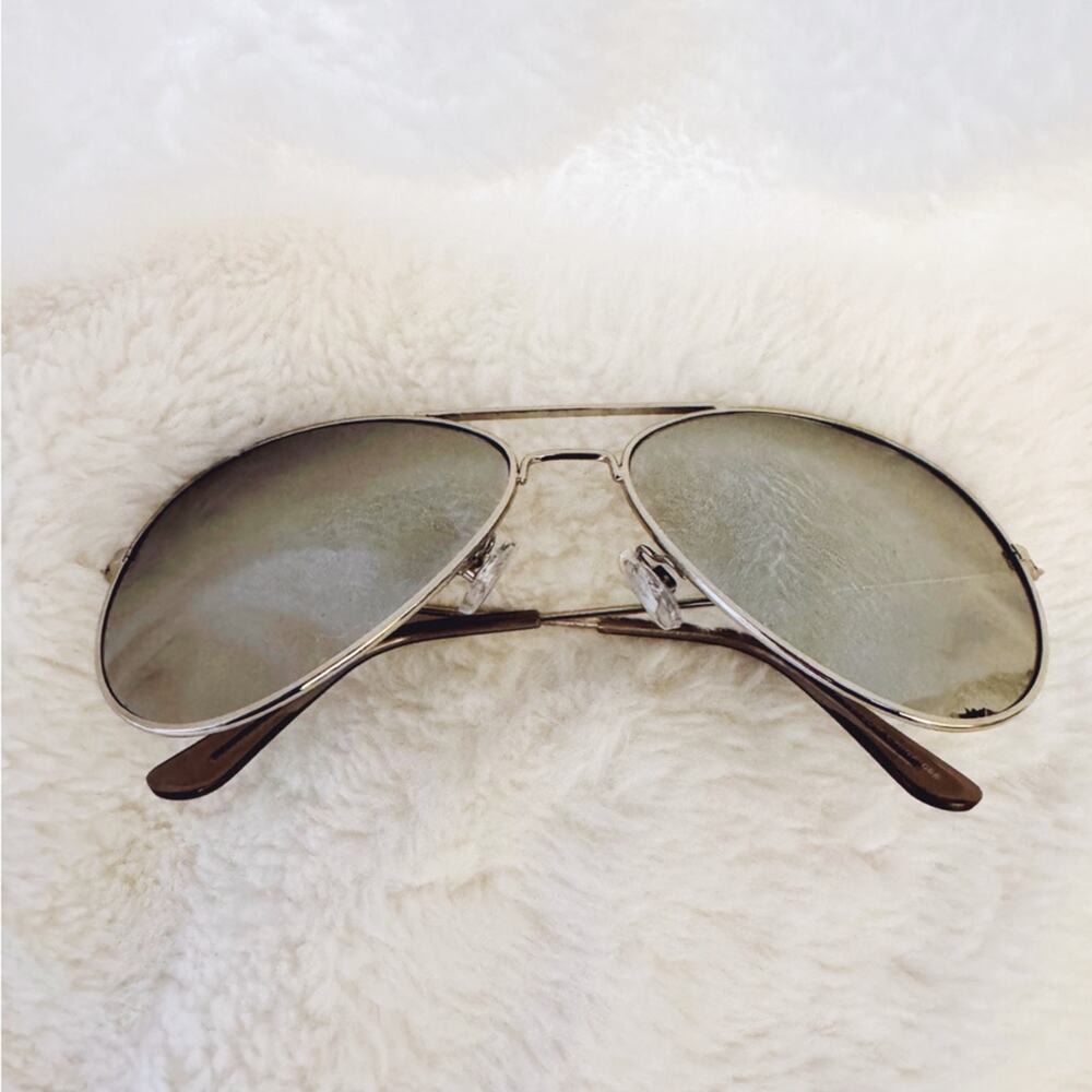 Carter Silver Classic Aviator Sunglasses - Picture 3 of 11